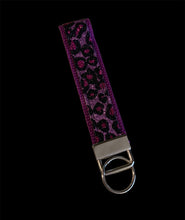 Load image into Gallery viewer, Handmade keychains