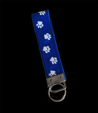 Load image into Gallery viewer, Handmade keychains