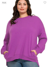 Load image into Gallery viewer, Zenana Lt Plum Fleece Boyfriend Sweatshirt with Pockets
