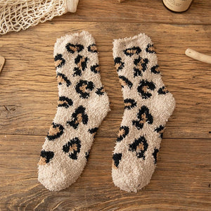 Soft Plush Knit Leopard Print Sock