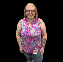 Load image into Gallery viewer, Dear Scarlett Pink Paisley Wrinkle Free Tank
