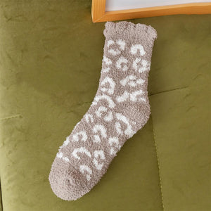 Soft Plush Knit Leopard Print Socks