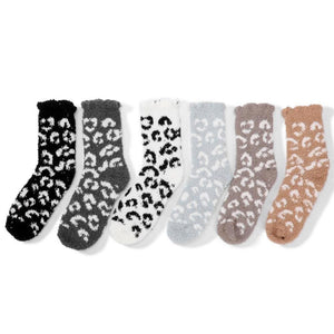 Soft Plush Knit Leopard Print Socks