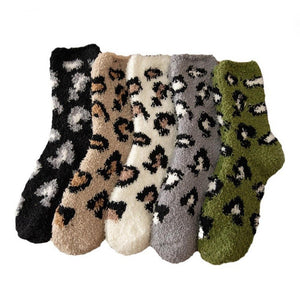 Soft Plush Knit Leopard Print Sock