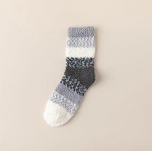 Load image into Gallery viewer, Soft Plush Knit Stripe Socks
