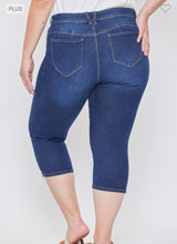 Load image into Gallery viewer, YMI WannaBettaButt Dark Indigo Mid-Rise Side Slit Capri
