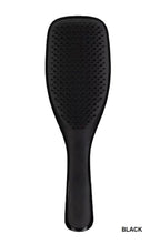 Load image into Gallery viewer, Ultimate Detangler Hairbrush for Wet N Dry Hair
