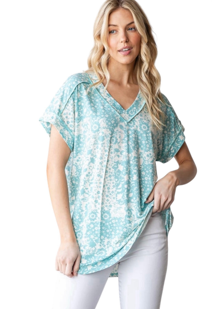 Heimish Mint and White Floral V-neck Short Sleeve