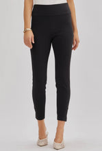 Load image into Gallery viewer, Dear Scarlett Magic Skinny Dress Pants (Black)
