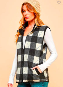 Shopin LA White/Black Plaid Zip Up Pocket Vest