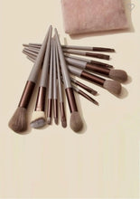 Load image into Gallery viewer, 13 Piece Makeup Brush Set with Storage Bag
