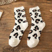 Load image into Gallery viewer, Soft Plush Knit Leopard Print Sock
