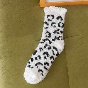 Soft Plush Knit Leopard Print Socks