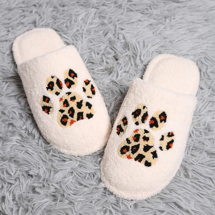 Comfy Luxe Leopard Paw Print Slide on Slipper