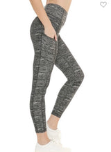 Load image into Gallery viewer, Marled Grey Capris with Pockets
