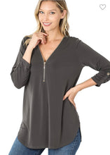 Load image into Gallery viewer, Front Zip 3/4 Sleeve Top Ash Grey
