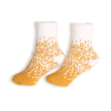 Load image into Gallery viewer, Comfy Luxe Two-Tone Crew Socks
