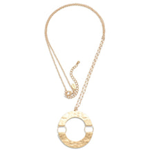 Load image into Gallery viewer, Chain Link Necklace WIth Hammered Circular Pendant
