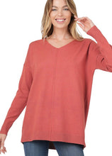 Load image into Gallery viewer, V-Neck Front Seam Sweater Heather Rust
