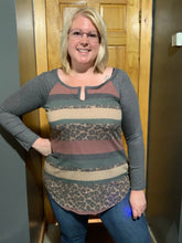 Load image into Gallery viewer, Animal Multi Stripe Long Sleeve V-neck Top
