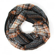 Load image into Gallery viewer, Plaid Knit Scarf
