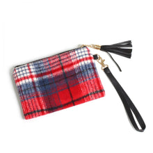 Load image into Gallery viewer, Wristlet 8”x5”
